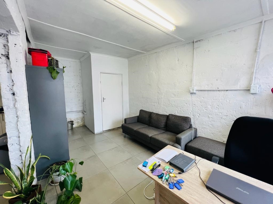 To Let commercial Property for Rent in Observatory Western Cape